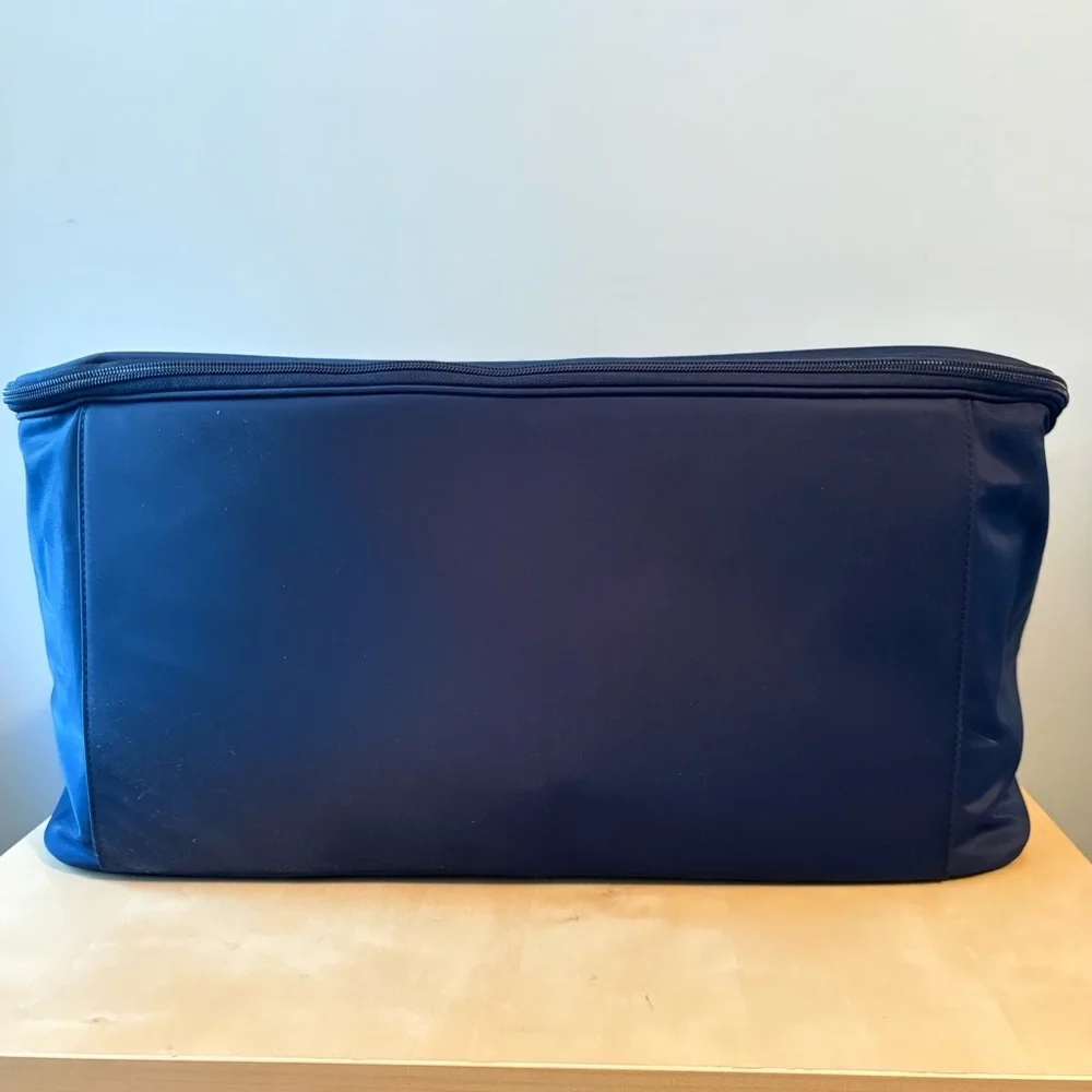 Mark & Graham TERMINAL 1 HANGING WARDROBE TRAVEL BAG navy blue, no monogram NEW